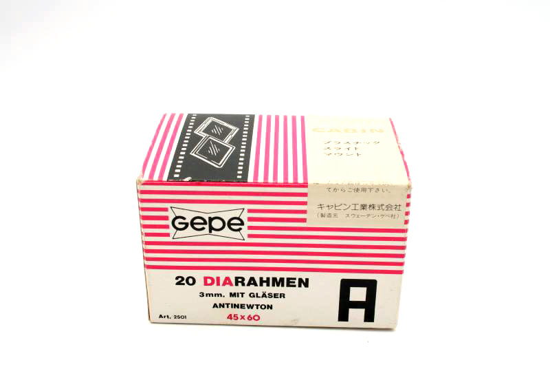 GEPE ゲペ社製 スライドマウント Gepe スライドマウント45X60㎜ 中古カメラ・レンズ販売 | メディア